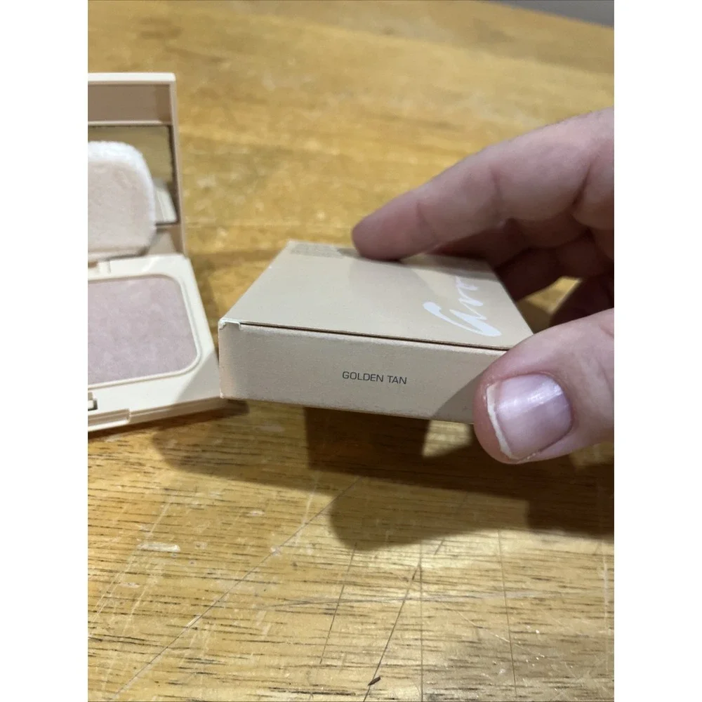 Vintage Avon Advanced Foundation‎ Bronzing Powder-Golden Tan NOS 1990